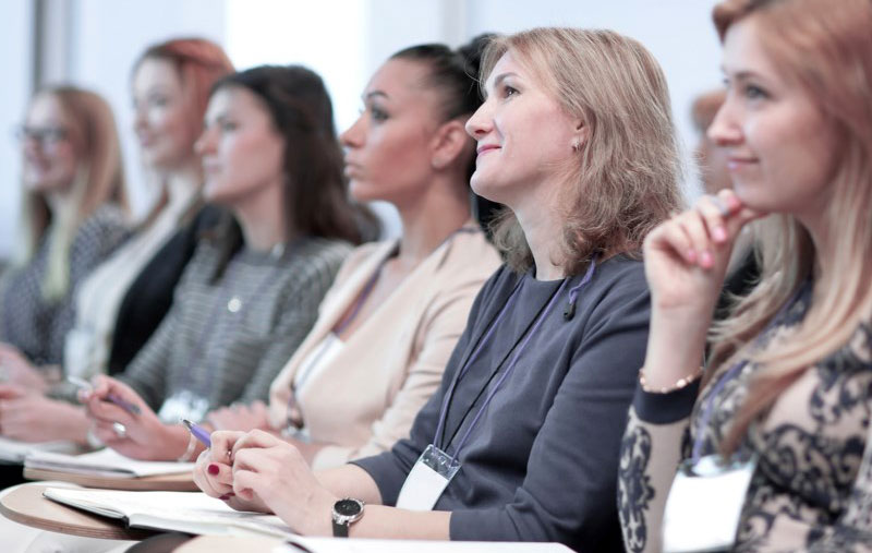 Consulenza Filosofica Formazione Aziendale e Enti Privati e Pubblici